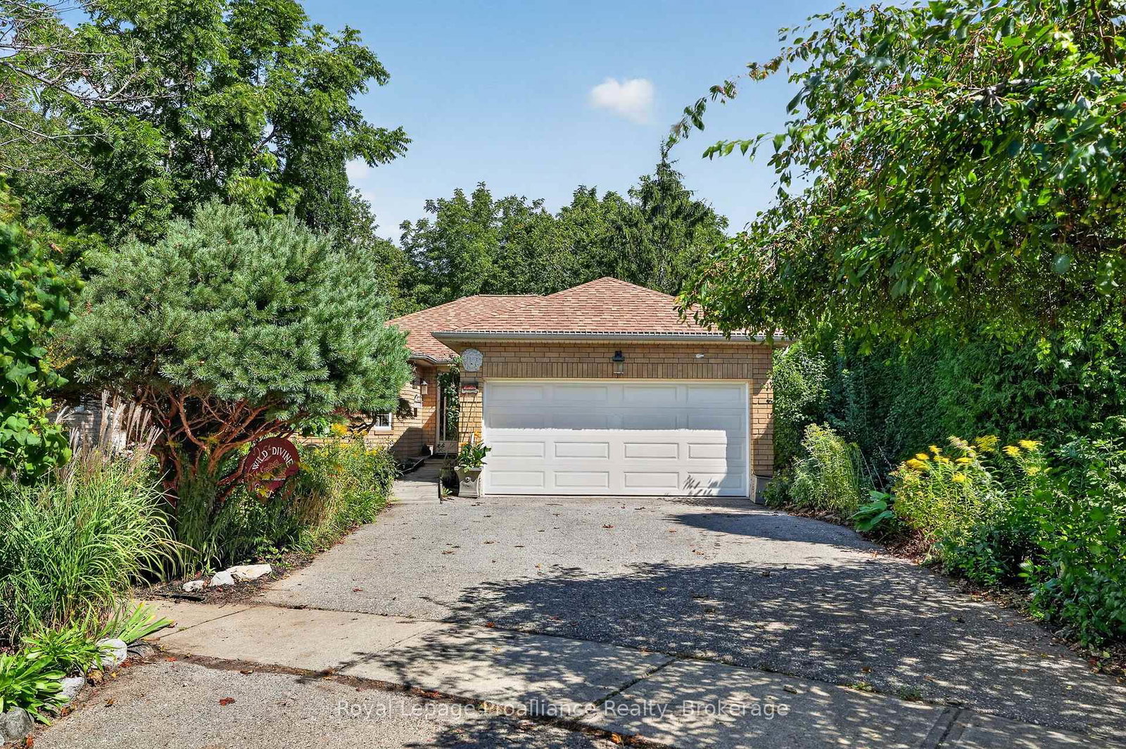 1080-tillison-avenue-cobourg-ontario-x13794184