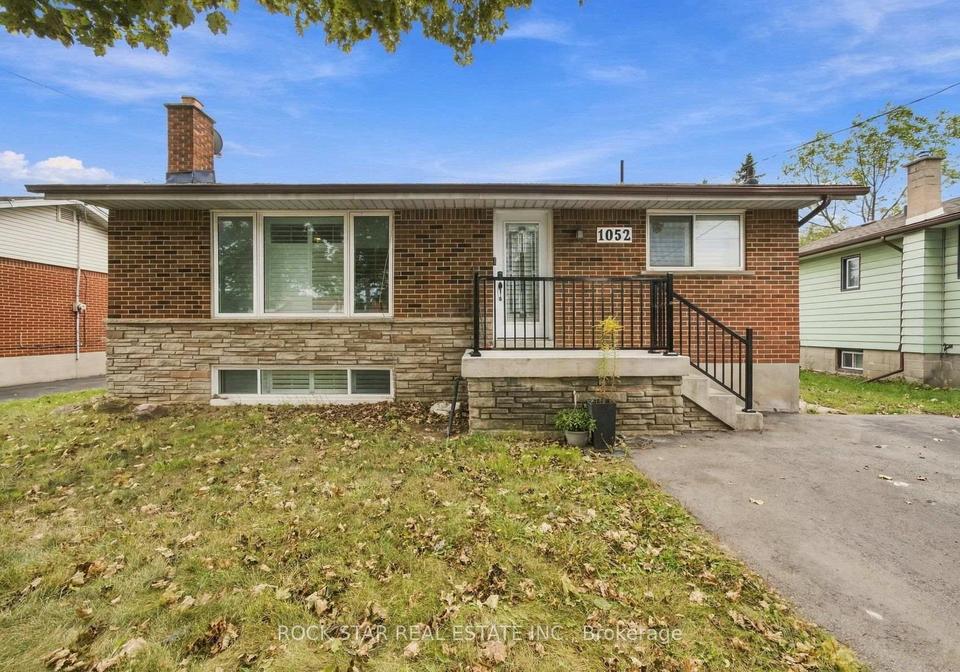 1052-fennell-avenue-e-hamilton-ontario-x13794484