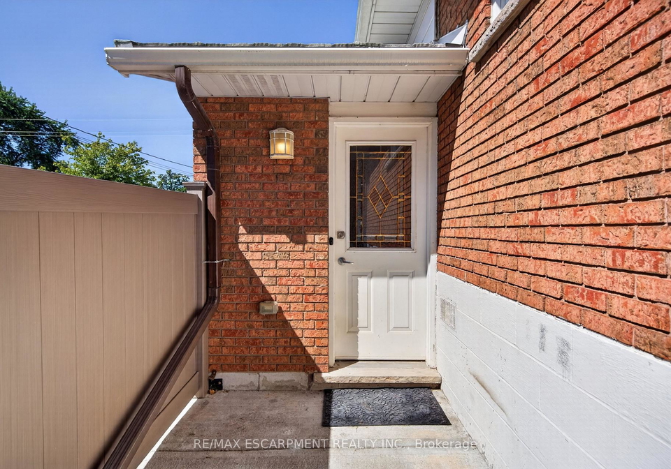294-jones-road-hamilton-ontario-x13794554