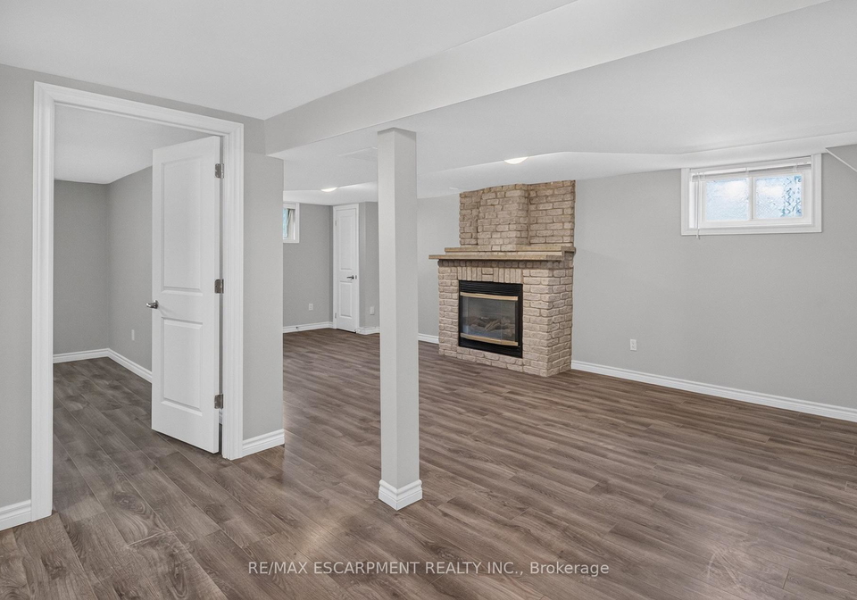 294-jones-road-hamilton-ontario-x13794554