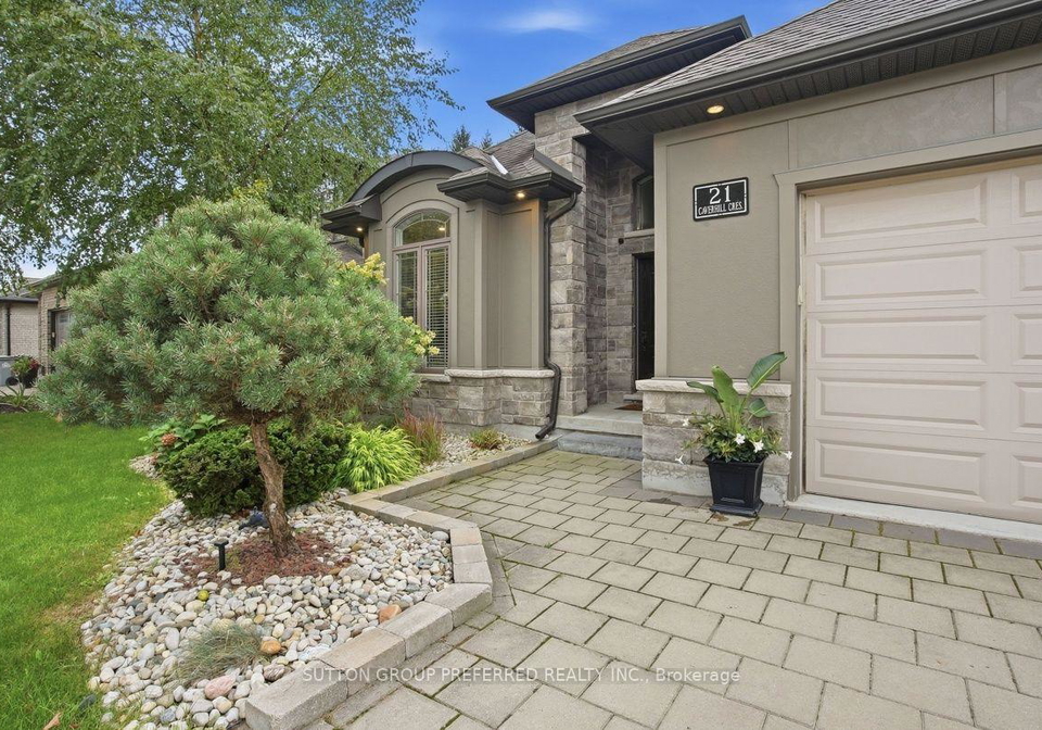 21-caverhill-crescent-middlesex-centre-ontario-x13794662
