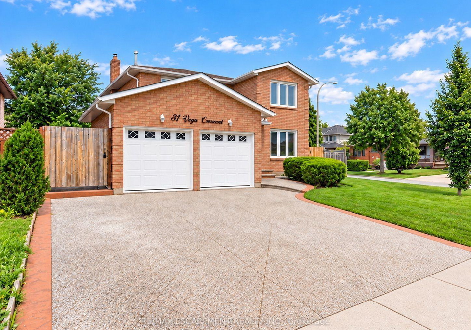 31-vega-crescent-hamilton-ontario-x13794728
