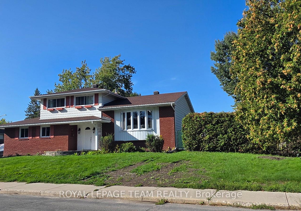 13-ridgeburn-gate-ottawa-ontario-x13794810