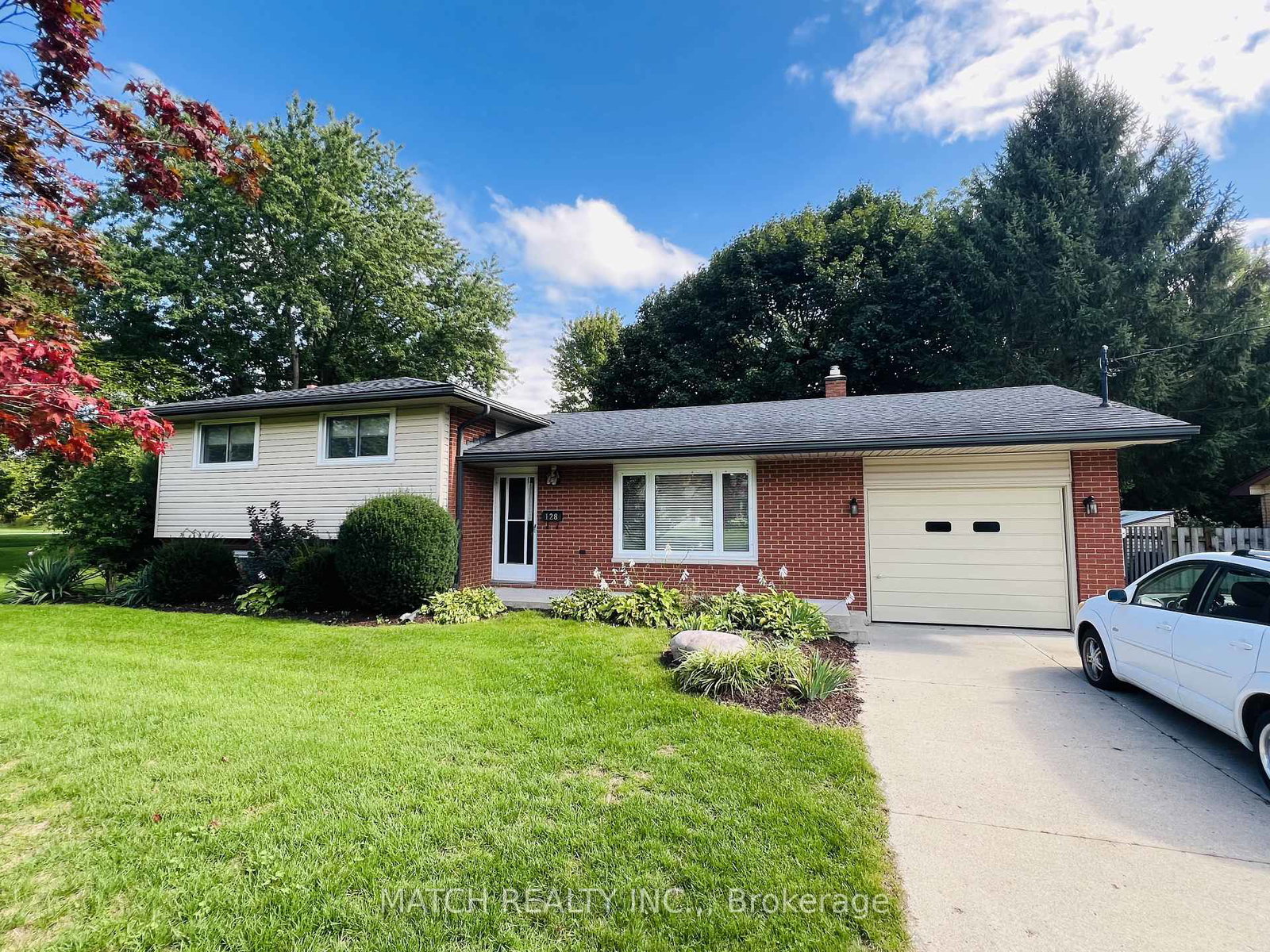 128-erie-avenue-middlesex-centre-ontario-x13794962