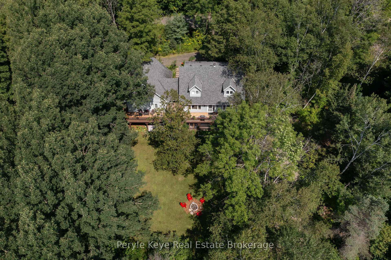1042-hillside-crescent-lake-of-bays-ontario-x13795024