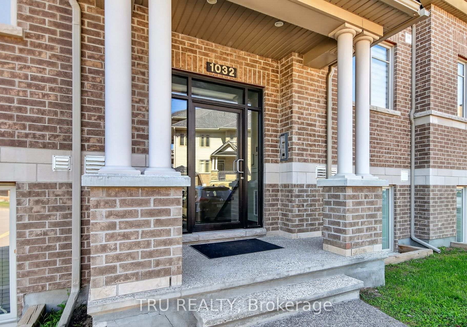 1032-beryl-private-ottawa-ontario-x13795224