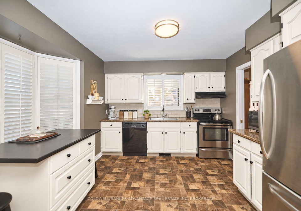 28-dixon-crescent-welland-ontario-x13795238