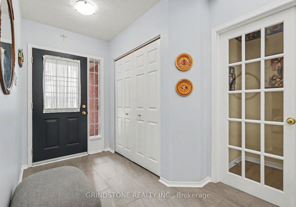 852-paradise-crescent-ottawa-ontario-x13795536