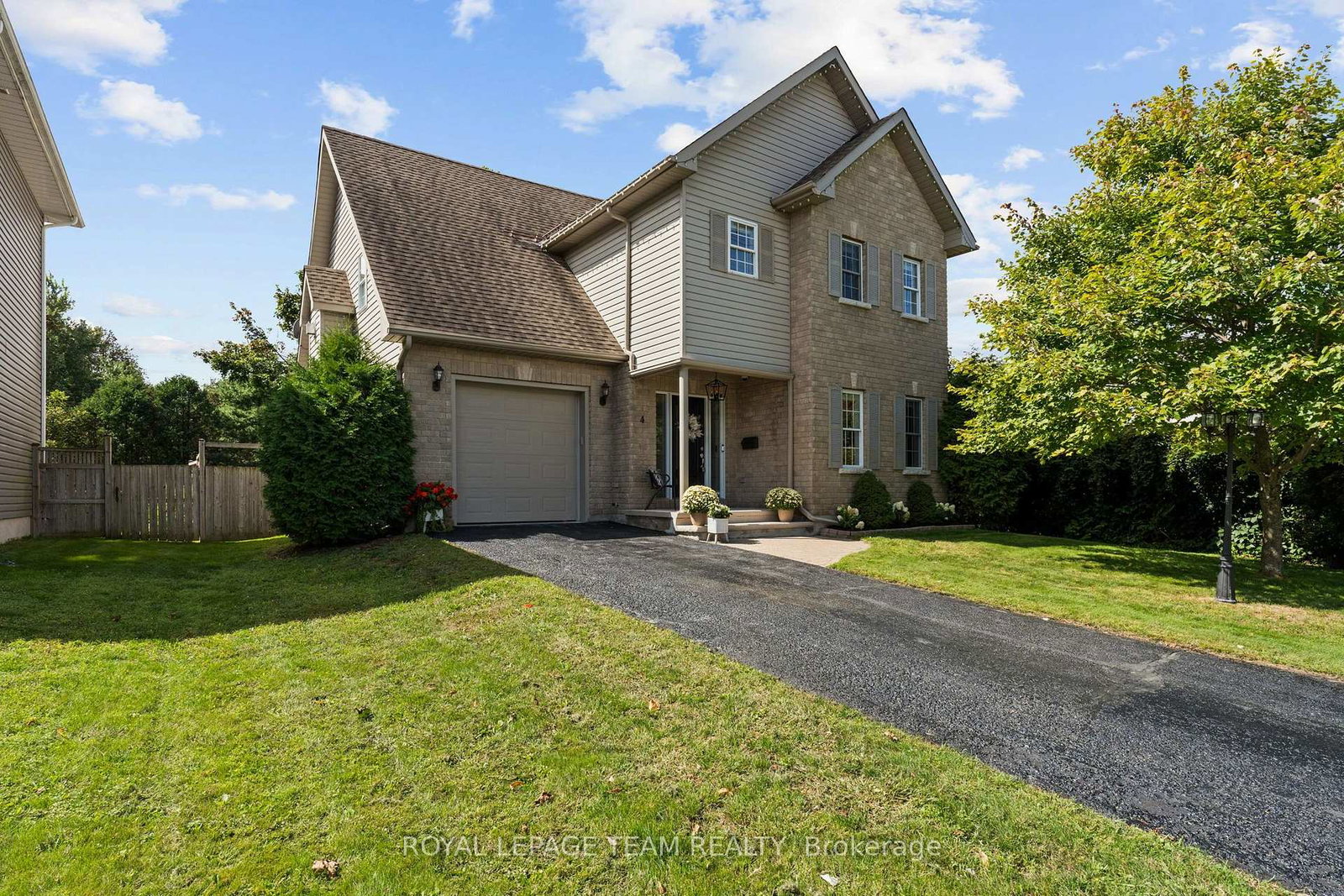 4-francis-street-carleton-place-ontario-x13795556
