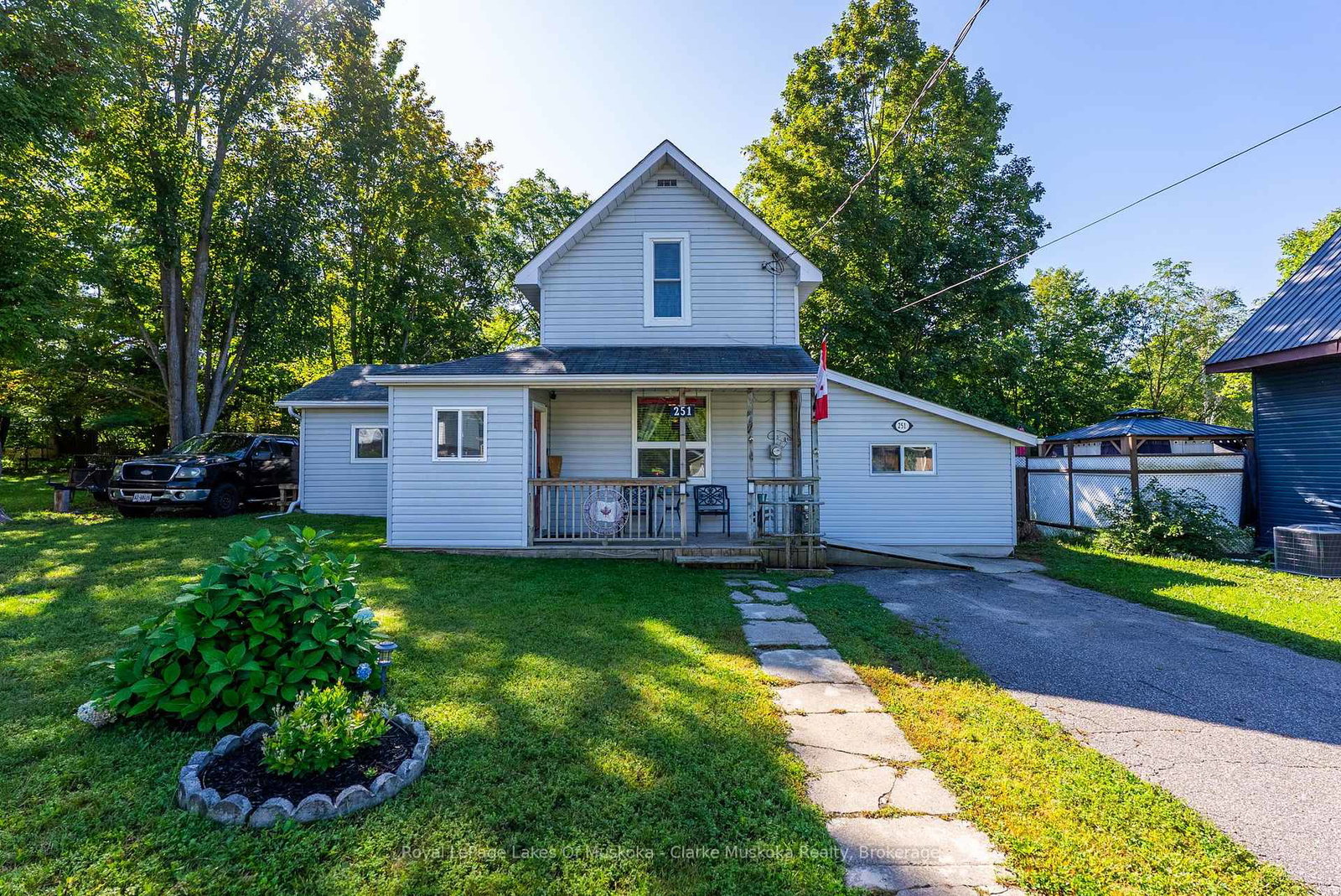 251-james-street-w-gravenhurst-ontario-x13795558
