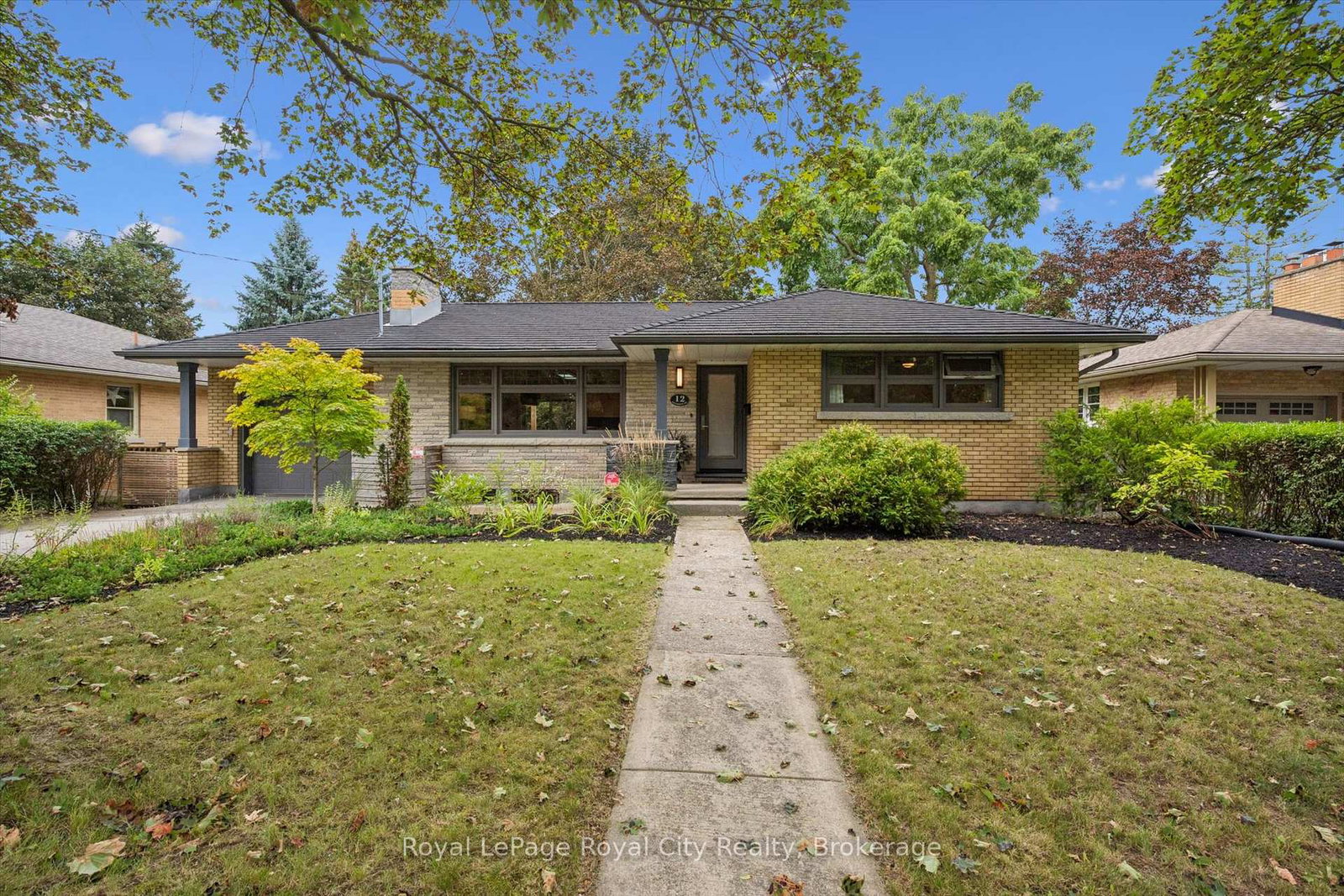 12-westmount-road-guelph-ontario-x13795590