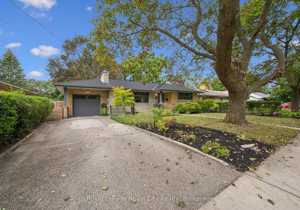12-westmount-road-guelph-ontario-x13795590