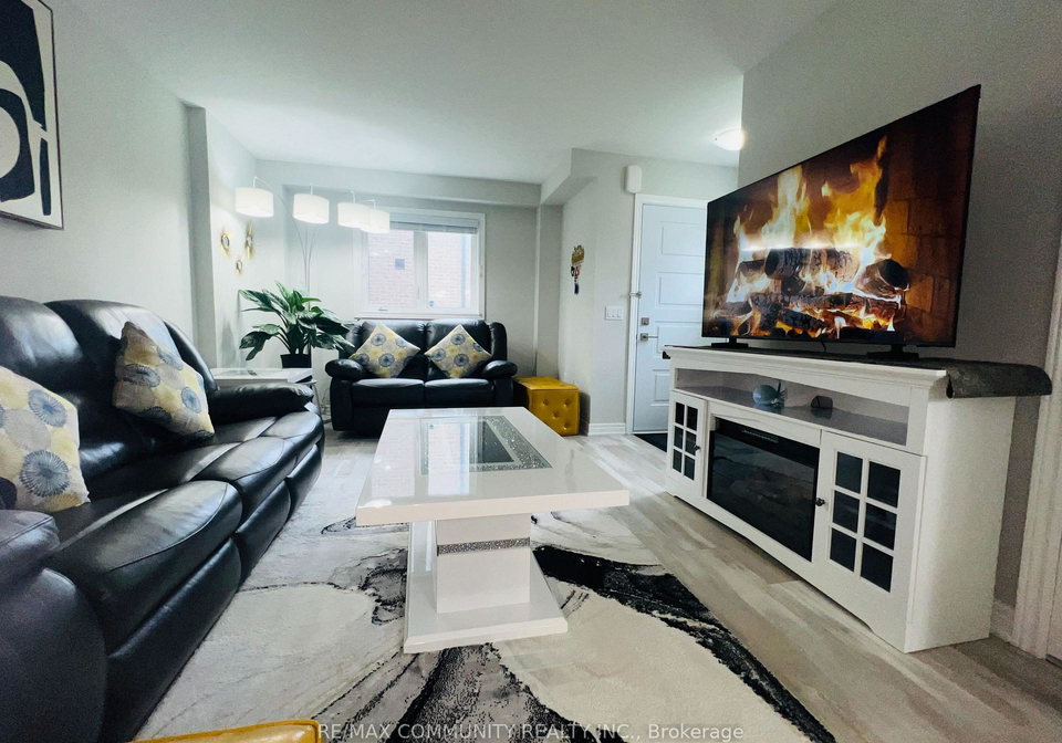 7768-ascot-circle-niagara-falls-ontario-x13795612