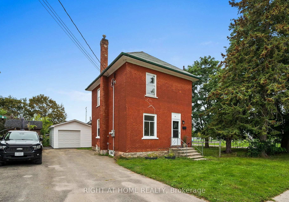 36-empress-avenue-smiths-falls-ontario-x13795676