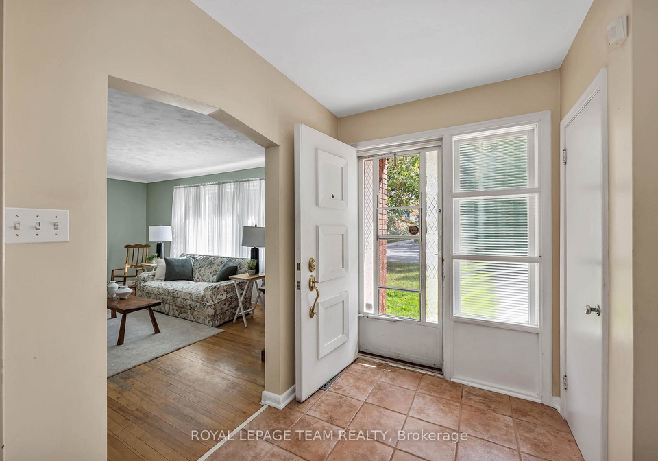 2183-belair-drive-ottawa-ontario-x13795708