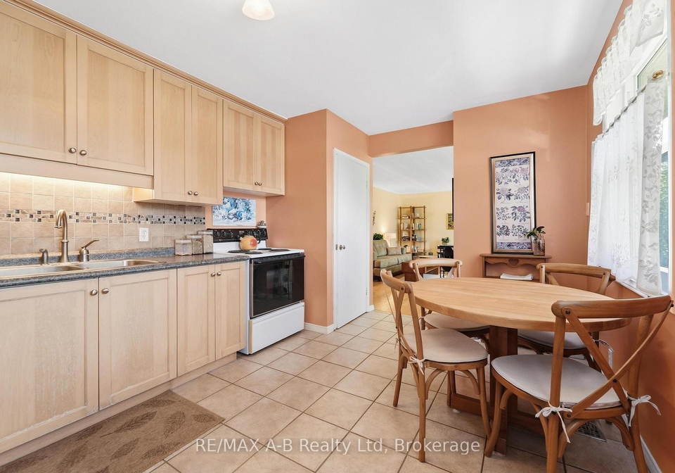 164-redford-crescent-stratford-ontario-x13795820
