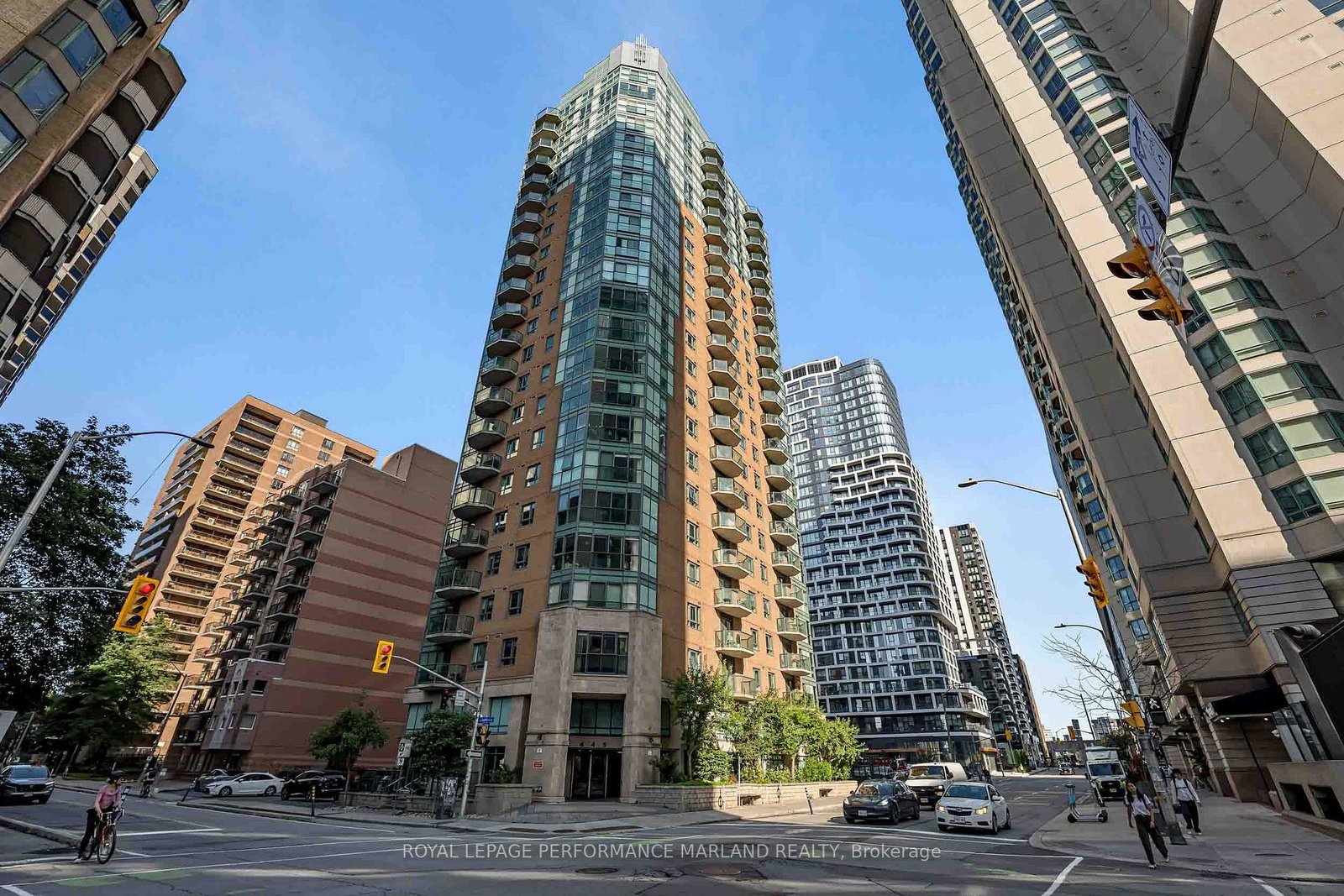 445-laurier-avenue-w-ottawa-ontario-x13795894