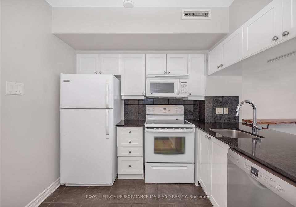 445-laurier-avenue-w-ottawa-ontario-x13795894