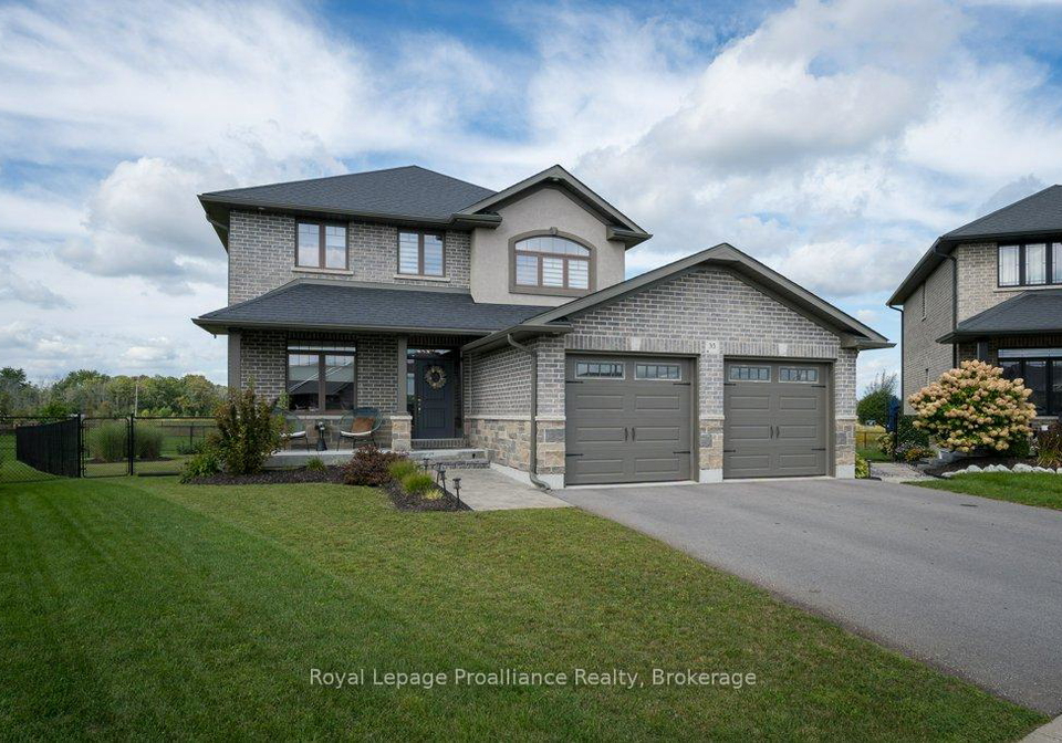 35-virginia-crescent-belleville-ontario-x13795910