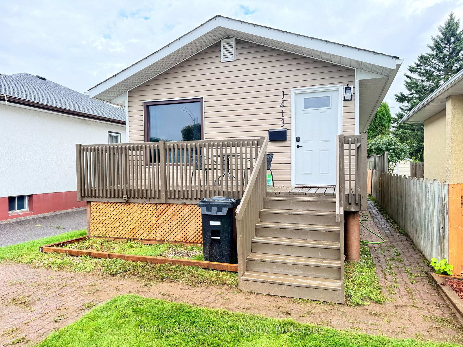 1413-francis-street-w-thunder-bay-ontario-x13796036