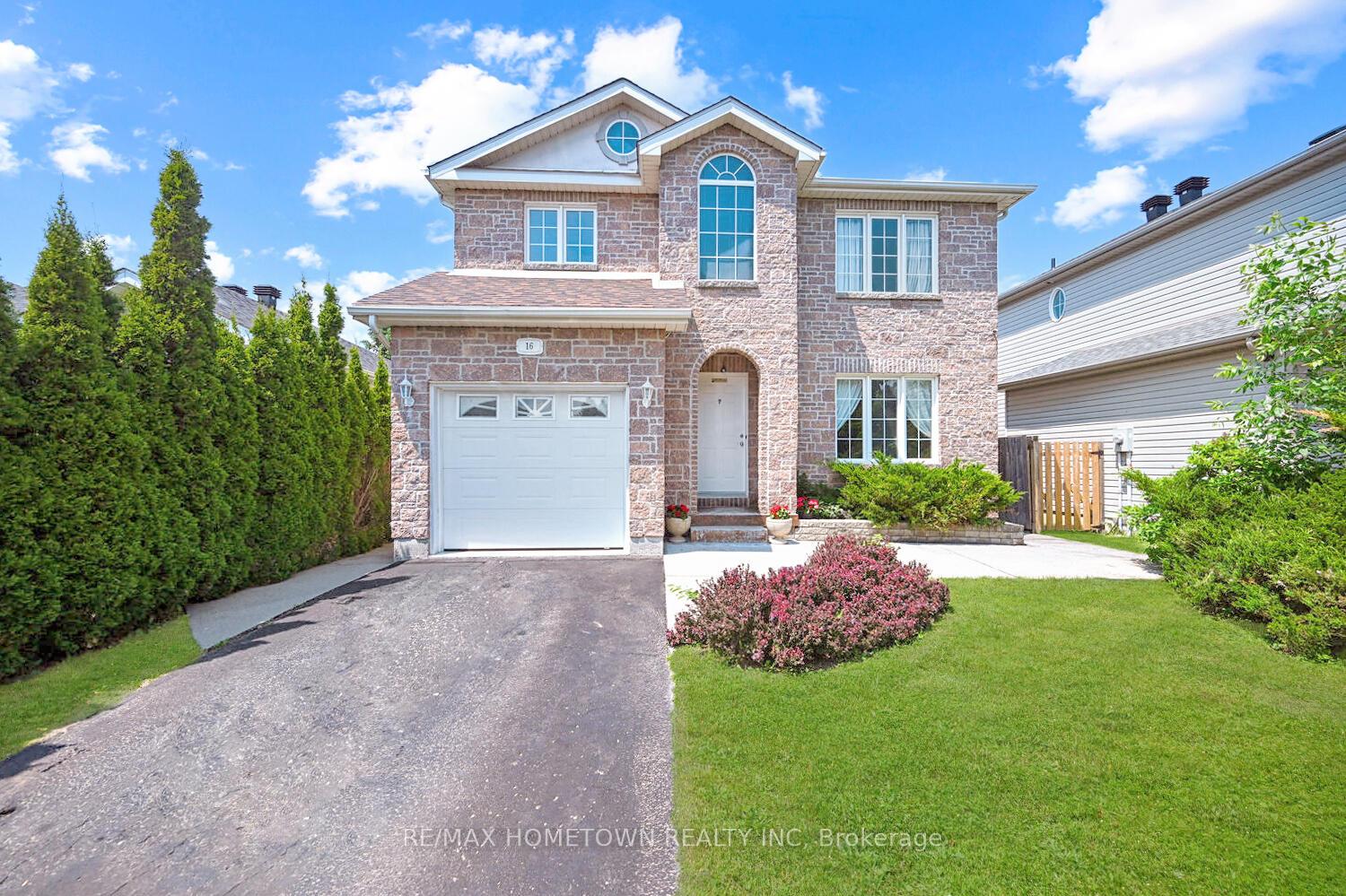 16-regency-place-brockville-ontario-x13796272