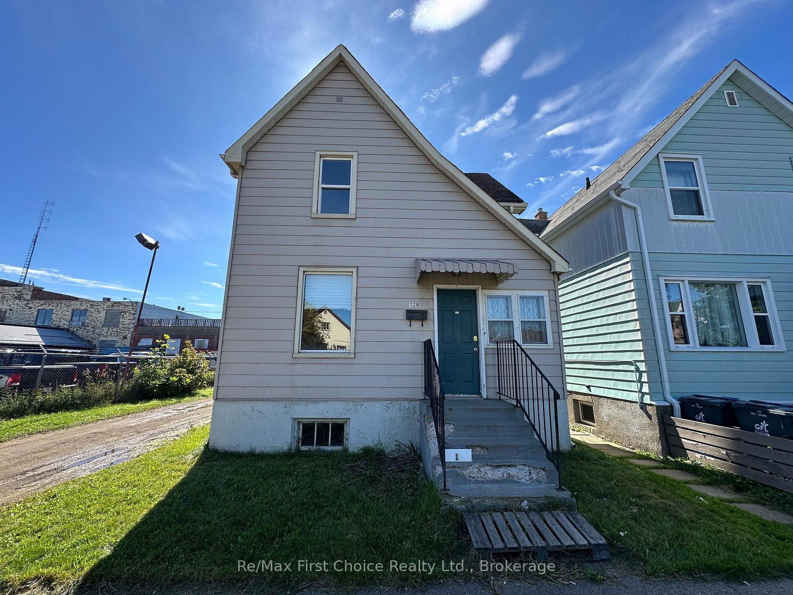 128-cumming-street-thunder-bay-ontario-x13796422