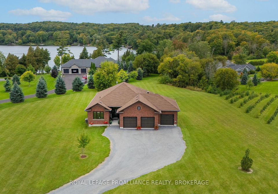4-sandstone-court-frontenac-ontario-x13796444