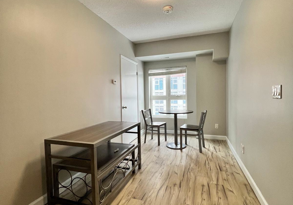258a-sunview-street-waterloo-ontario-x13796492