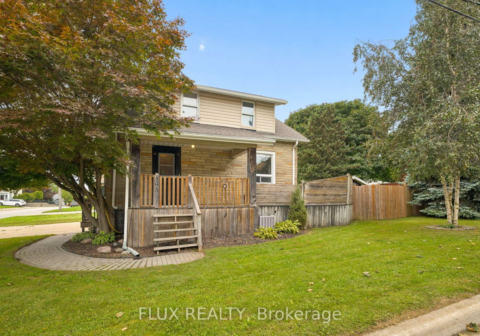 195-victoria-avenue-s-north-perth-ontario-x13796528