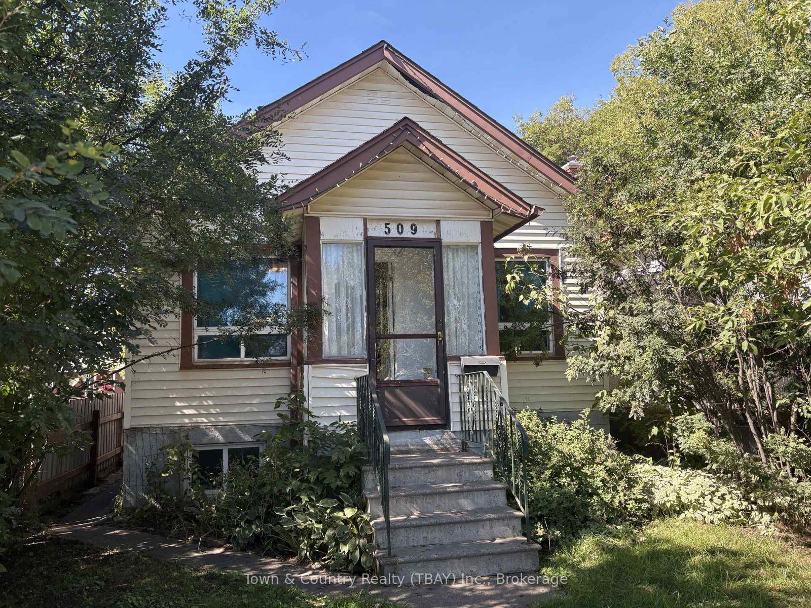 509-may-street-n-thunder-bay-ontario-x13796556