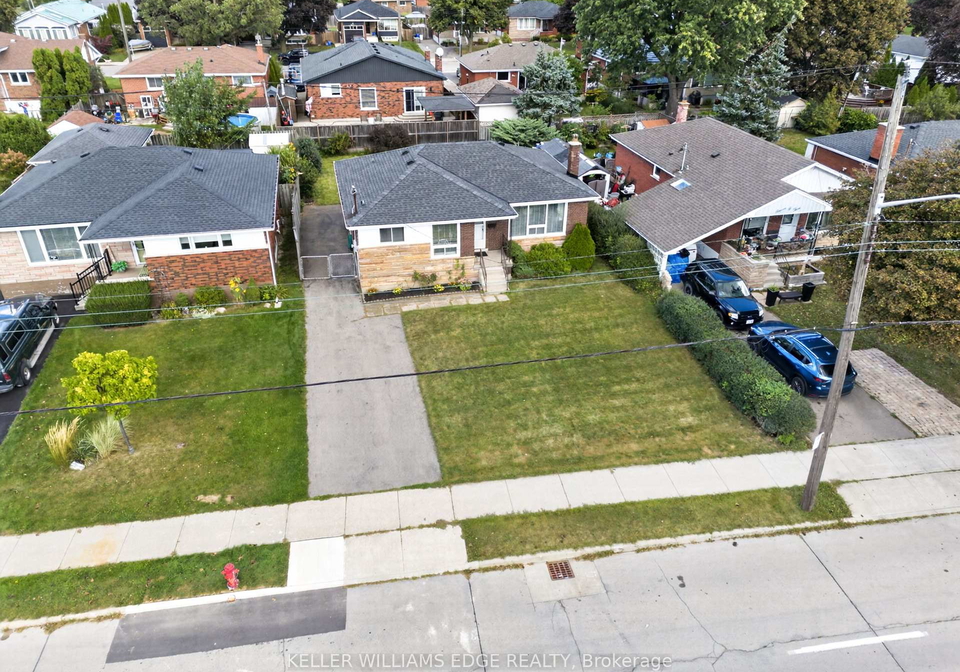 1101-mohawk-road-e-hamilton-ontario-x13796682