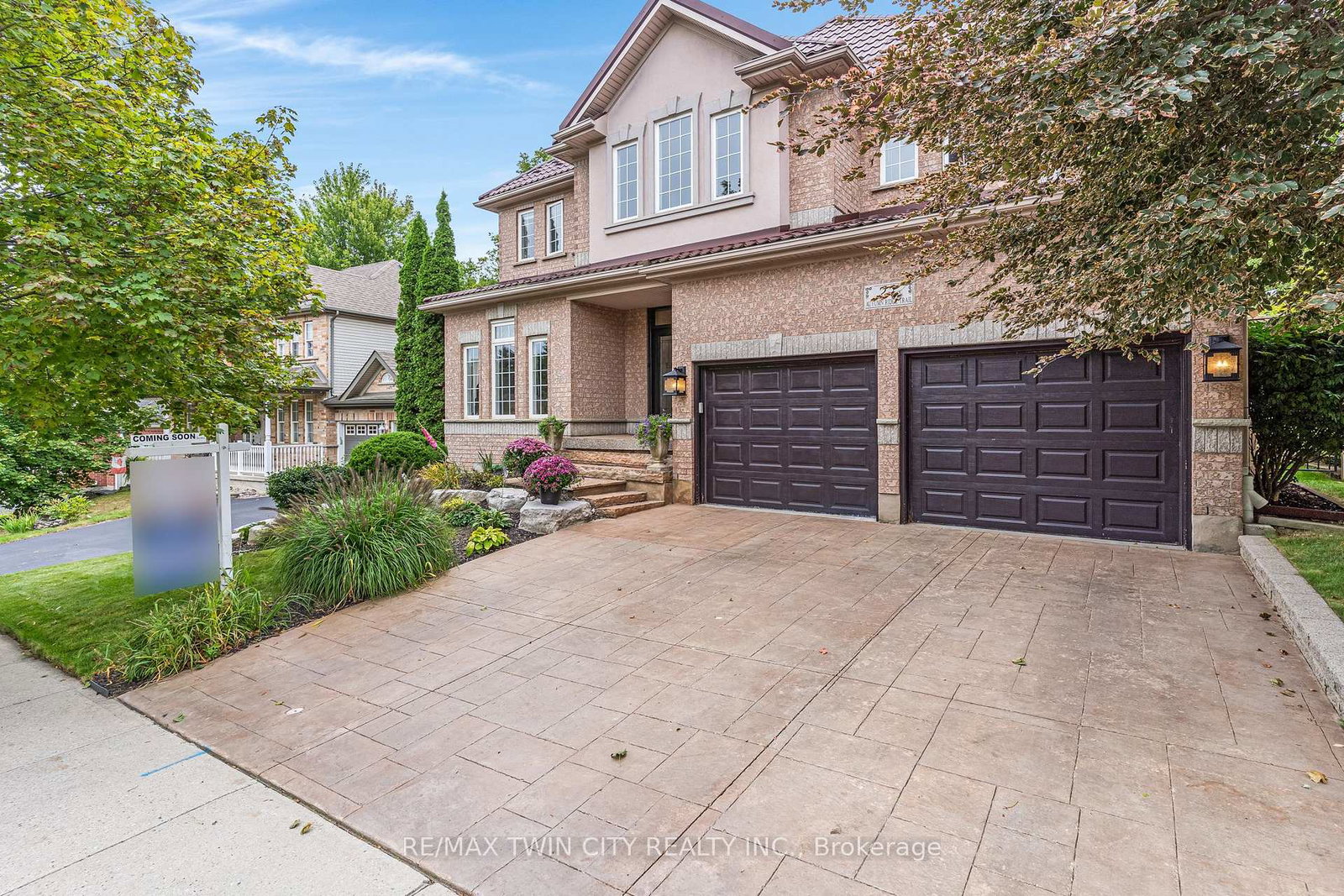 27-autumn-ridge-trail-kitchener-ontario-x13796758