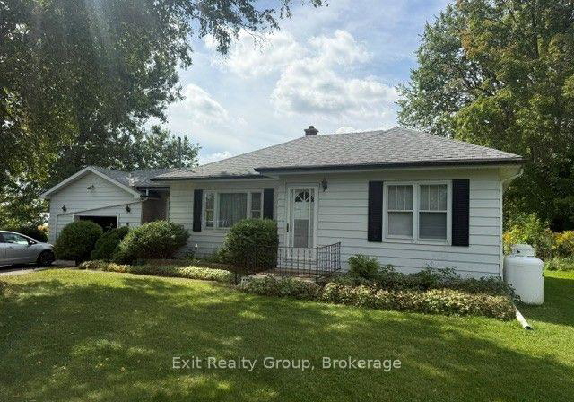 593-county-road-28-prince-edward-county-ontario-x13796792
