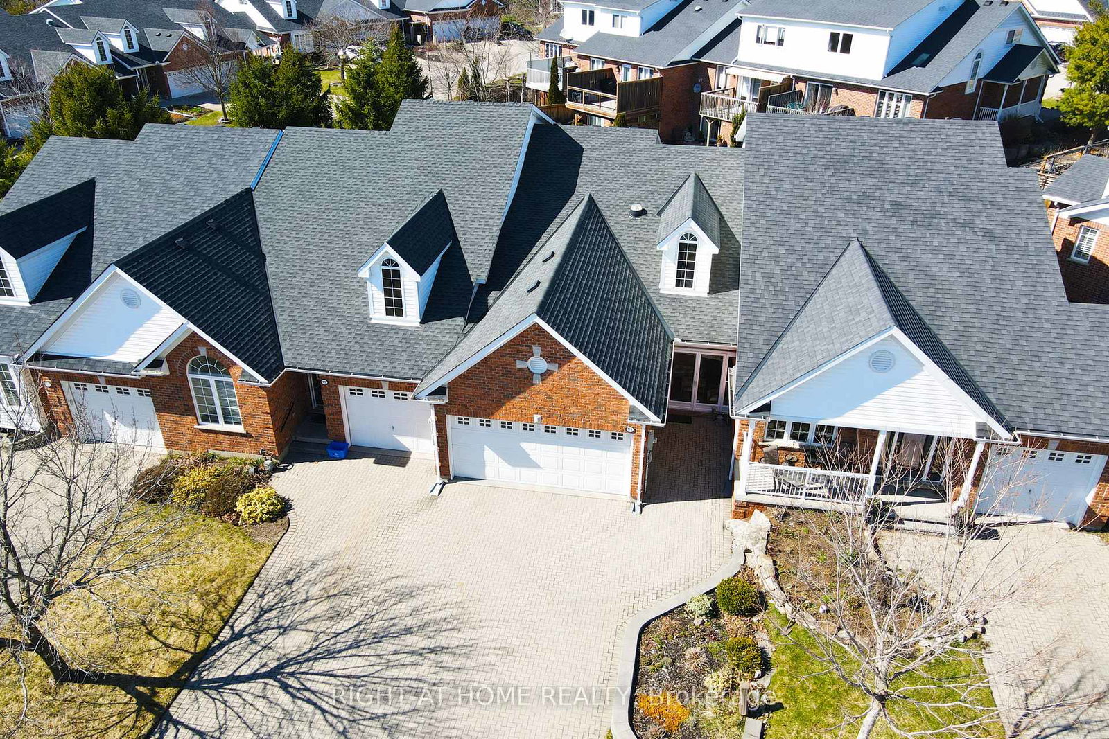 174-e-riverwalk-place-guelpheramosa-ontario-x13796940