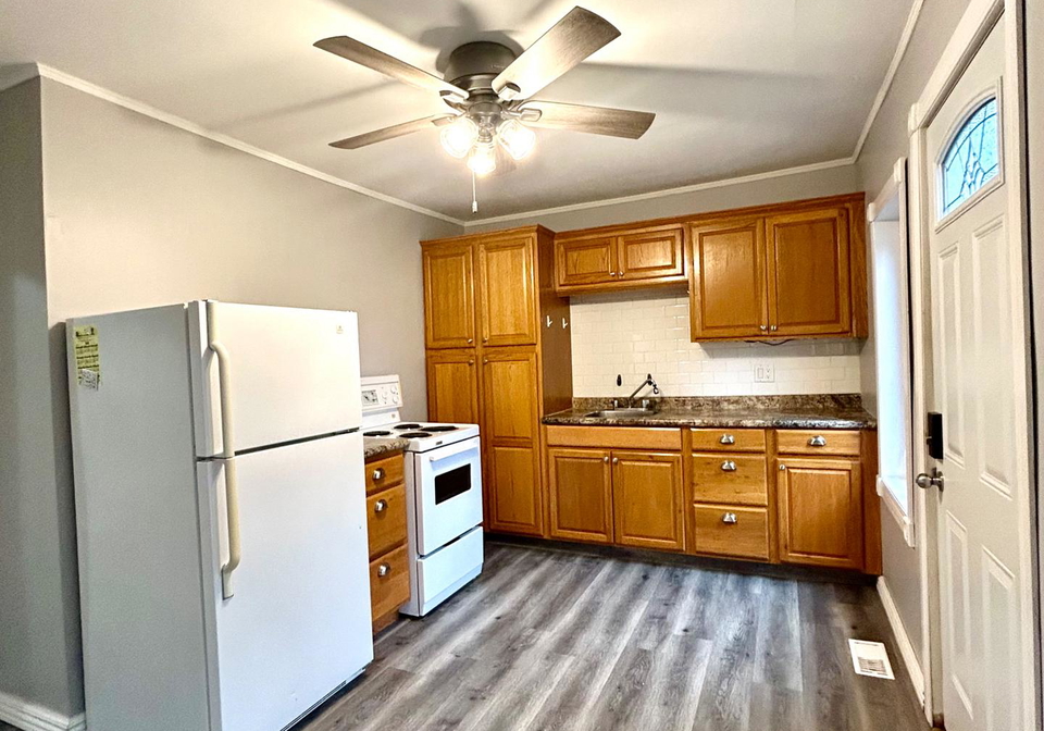 412-third-street-w-fort-frances-ontario-x13797054