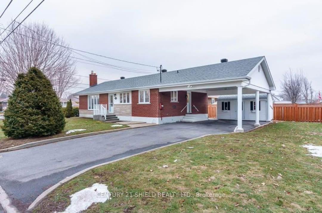318-anthony-street-cornwall-ontario-x13797244