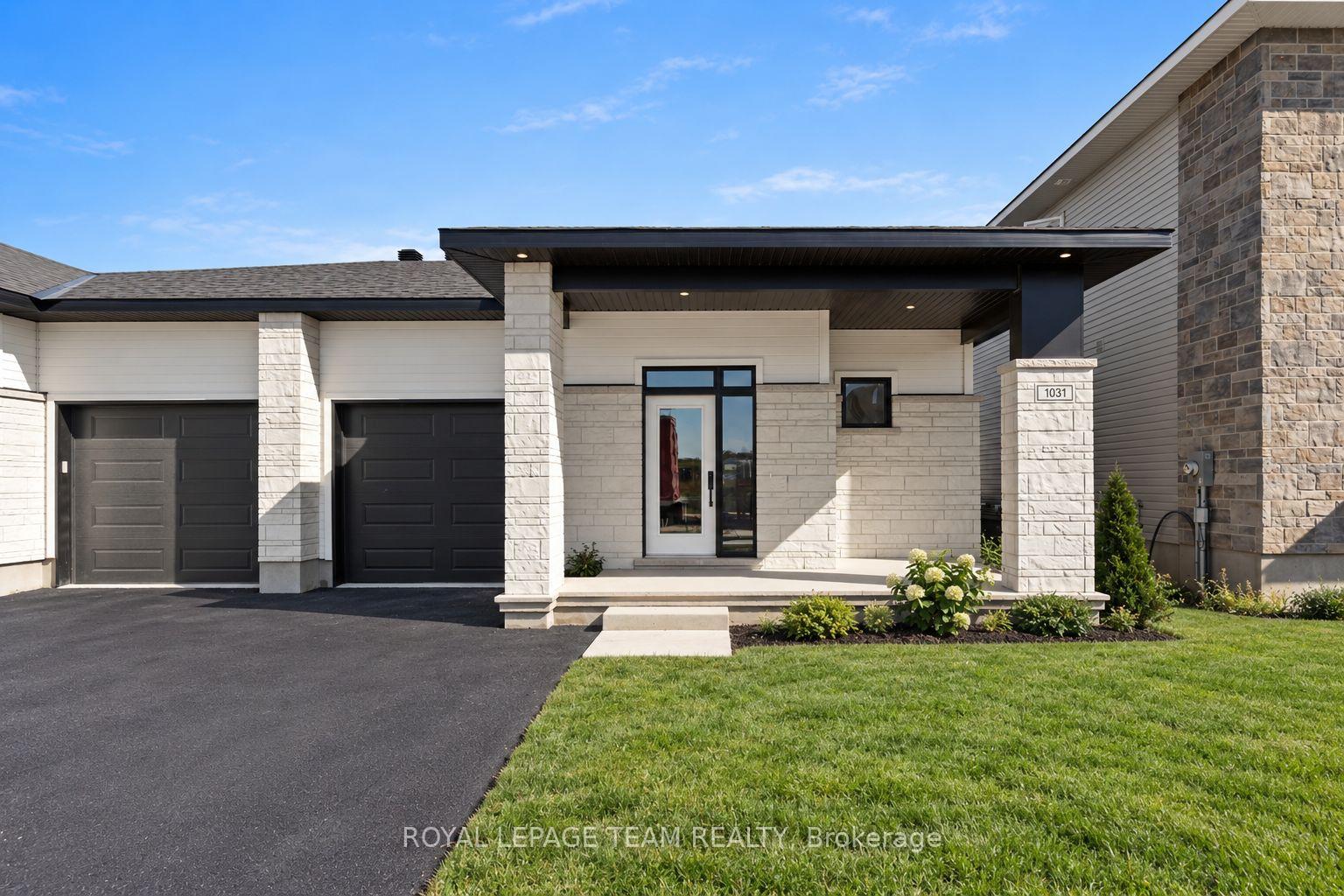 1031-moore-street-brockville-ontario-x13797512