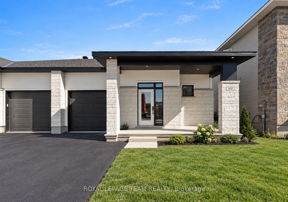 1031-moore-street-brockville-ontario-x13797512
