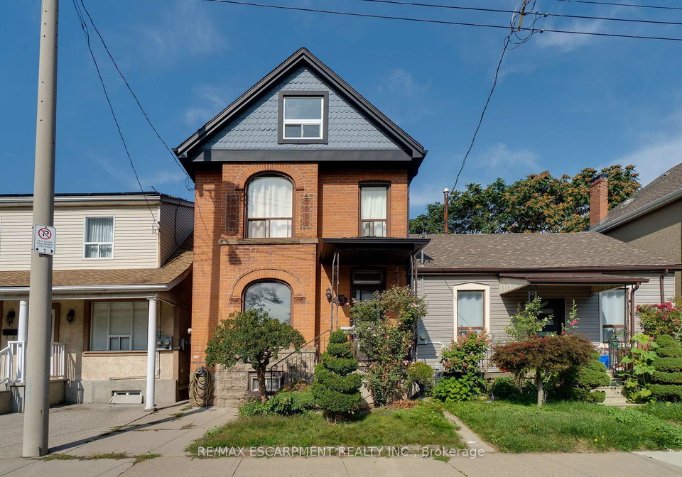 23-oak-avenue-hamilton-ontario-x13797640