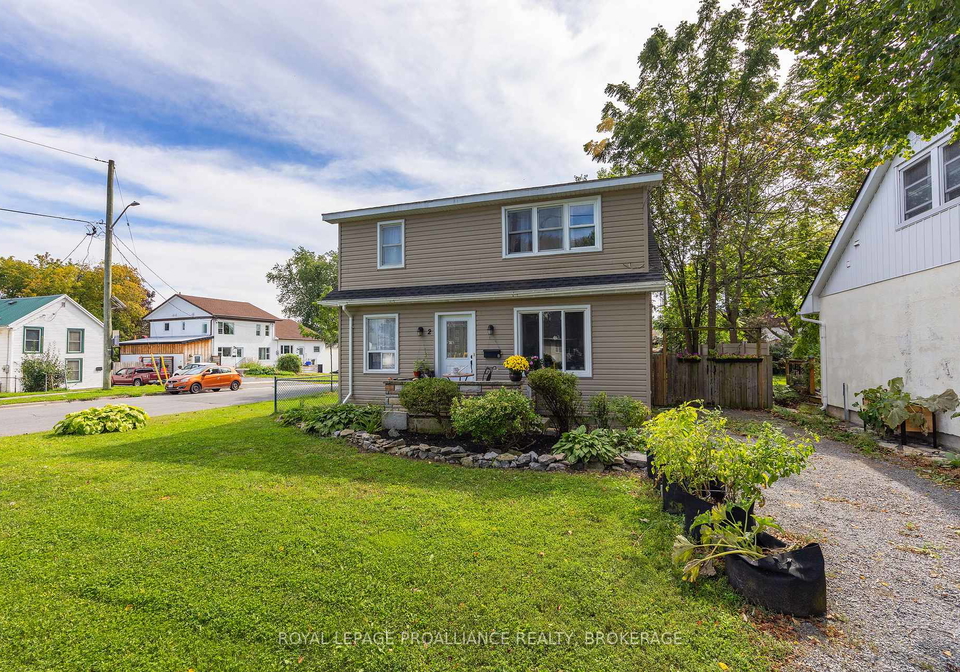 2-dunkirk-avenue-kingston-ontario-x13797734