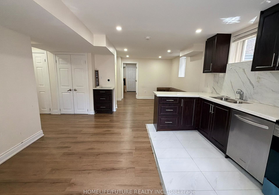 61-wideman-boulevard-guelph-ontario-x13797808