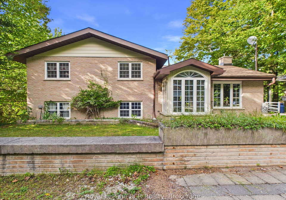 342499-14-concession-georgian-bluffs-ontario-x13798048