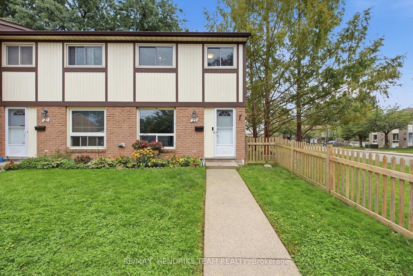 25-linfield-drive-st-catharines-ontario-x13798054