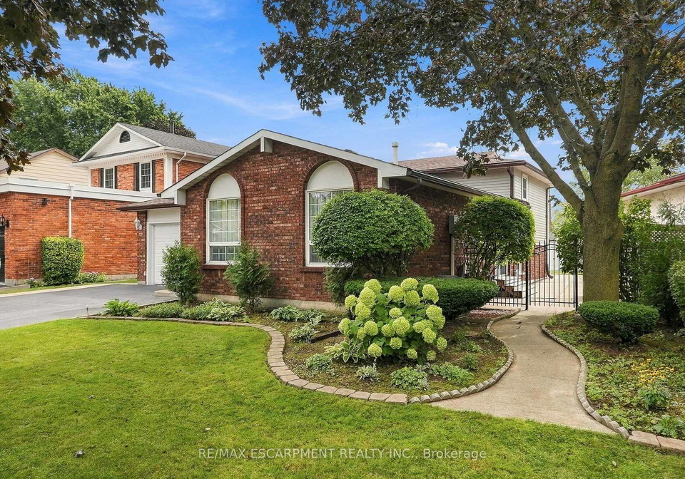10-audubon-street-n-hamilton-ontario-x13798056