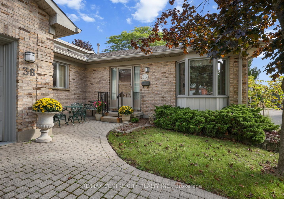 14-doon-drive-london-north-ontario-x13798070