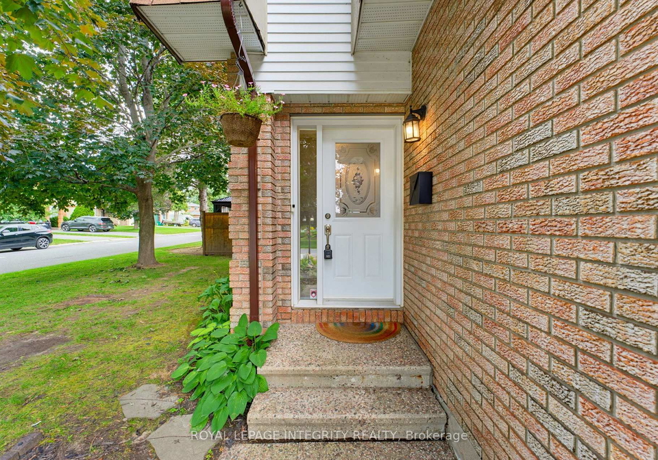 39-ready-way-ottawa-ontario-x13798246