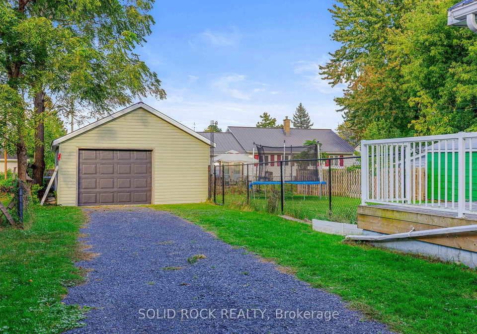 609-east-street-e-edwardsburghcardinal-ontario-x13798250