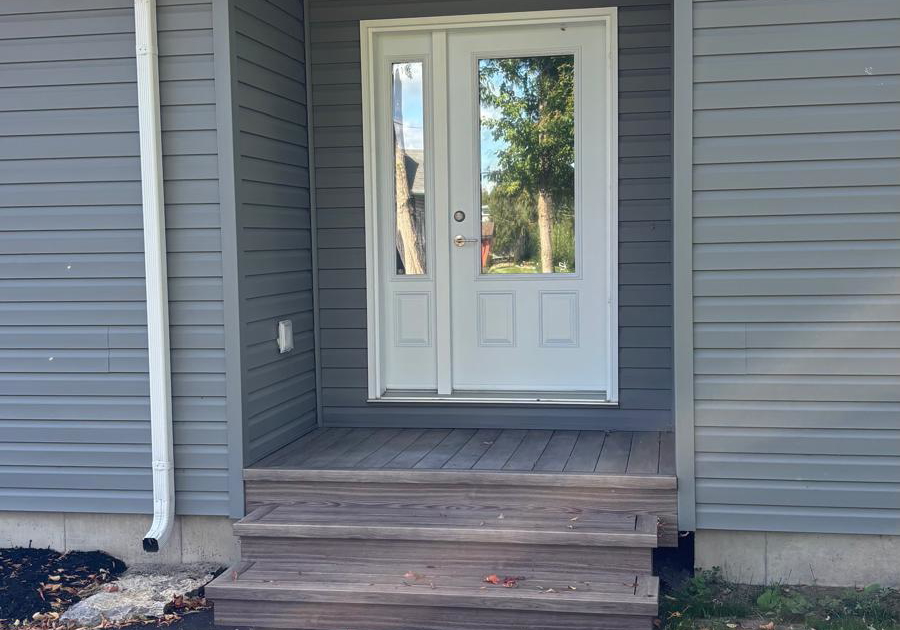195-front-street-w-kawartha-lakes-ontario-x13798298