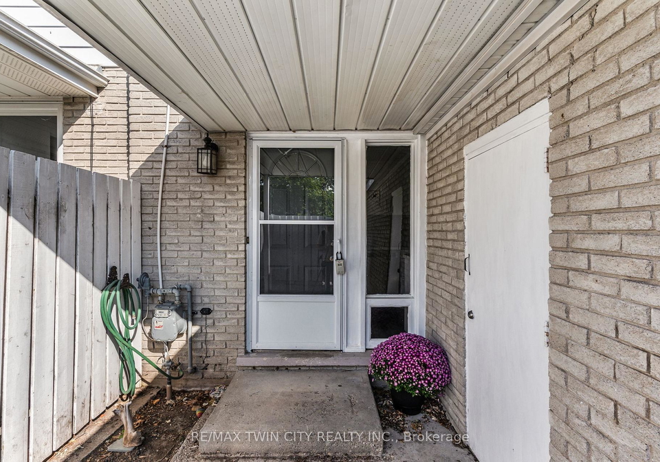 104-ralgreen-crescent-kitchener-ontario-x13798414