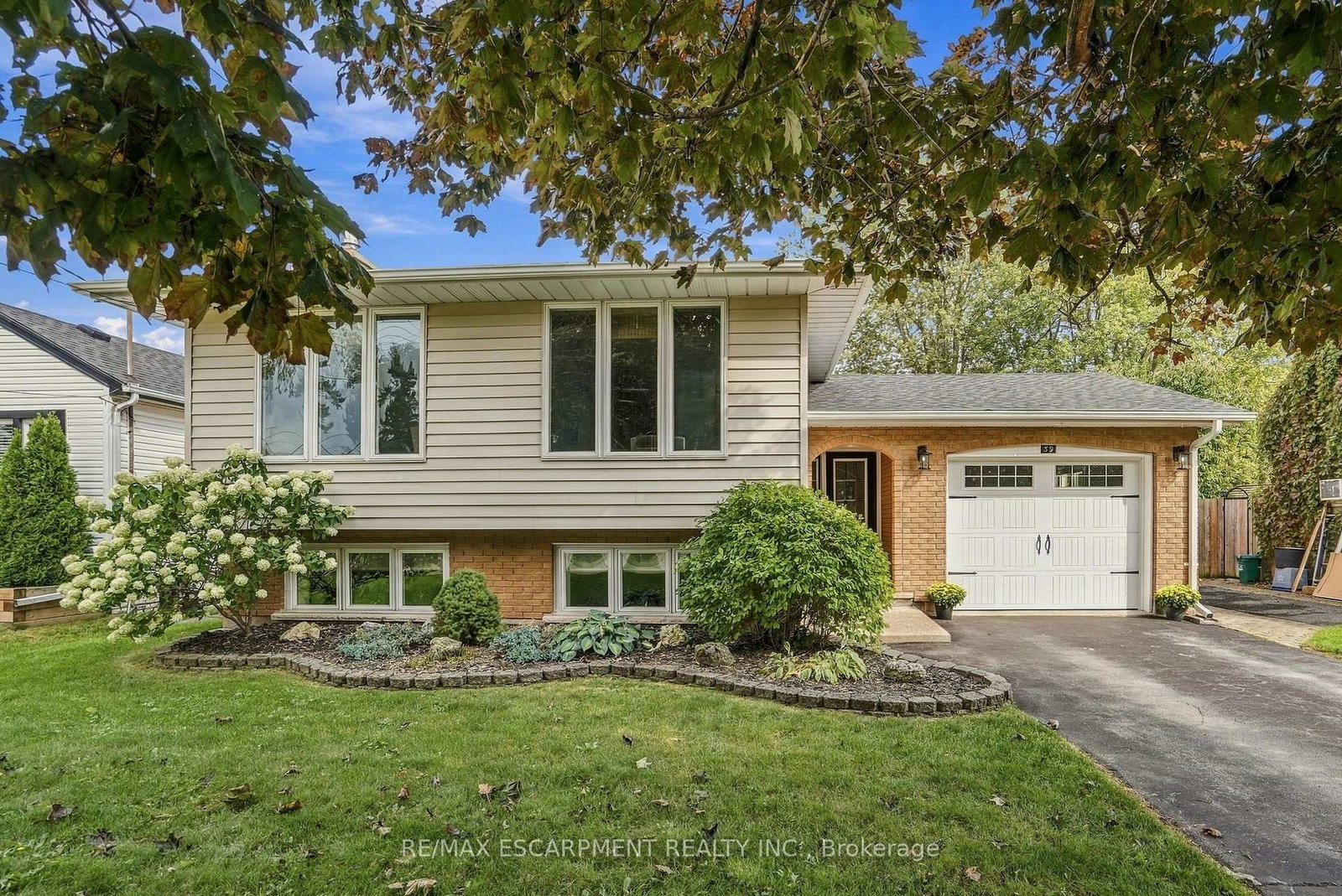 39-rosemount-avenue-port-colborne-ontario-x13798554